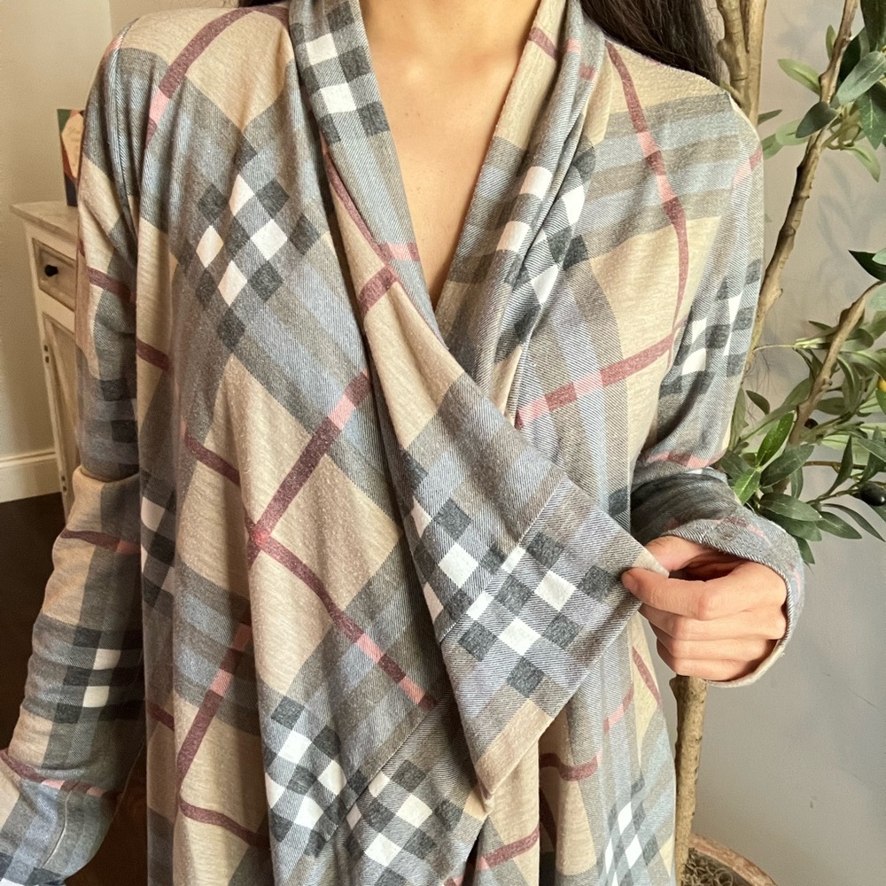 12 PM By Mon Ami Checkered Knit Cardigan